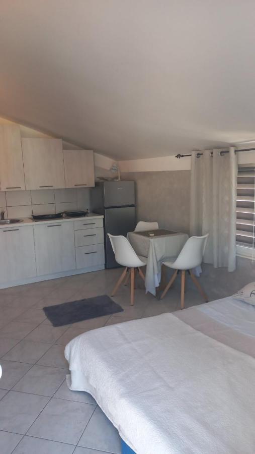 Belane Apartments Tivat Exteriér fotografie