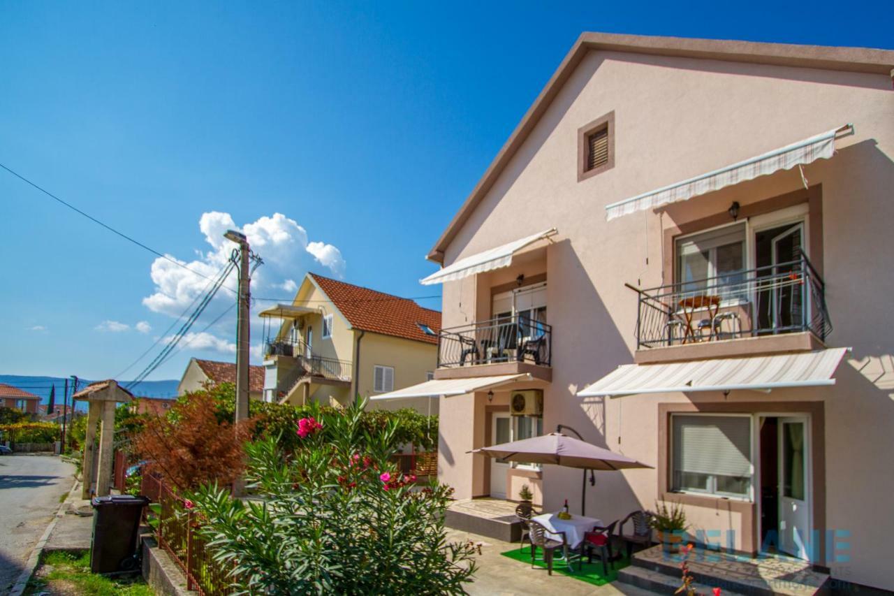 Belane Apartments Tivat Exteriér fotografie